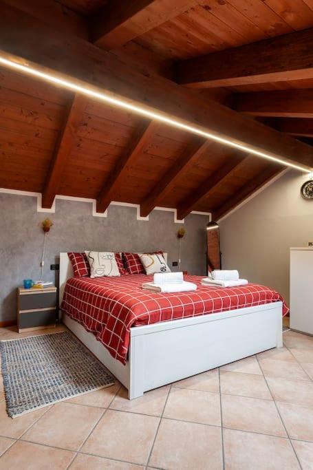 Alex Haus Apartment Somma Lombardo Bagian luar foto