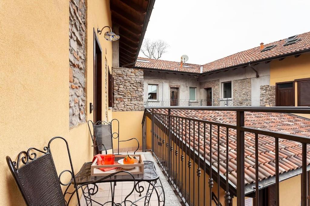 Alex Haus Apartment Somma Lombardo Bagian luar foto