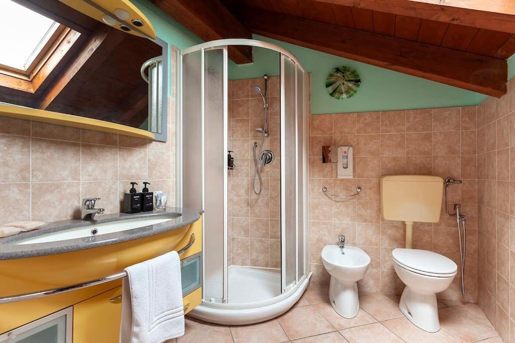 Alex Haus Apartment Somma Lombardo Bagian luar foto